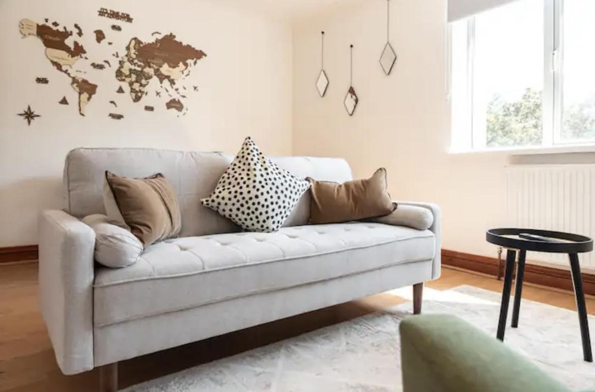 Metropolitan - 2 Bed, Private Parking Apartment, Great Commercial Home From Home Stay! Southampton Extérieur photo